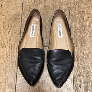 Black Steve Madden Flats